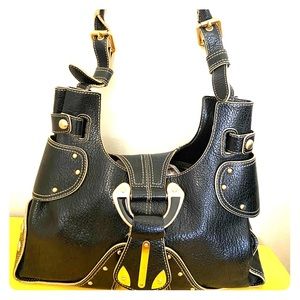 MAXX New York Black Leather Purse